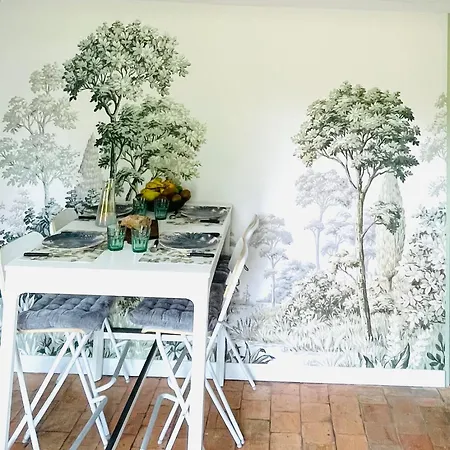 Les Crins De Nature - Elégant - Calme - Cours équestres *