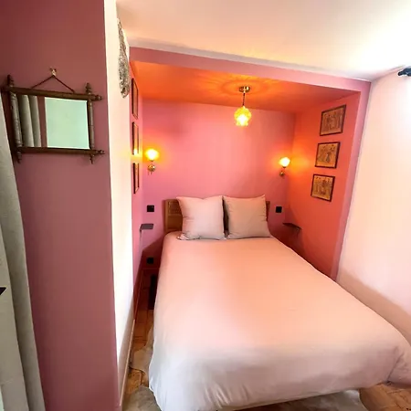 Les Crins De Nature - Elégant - Calme - Cours équestres Hébergement de vacances *