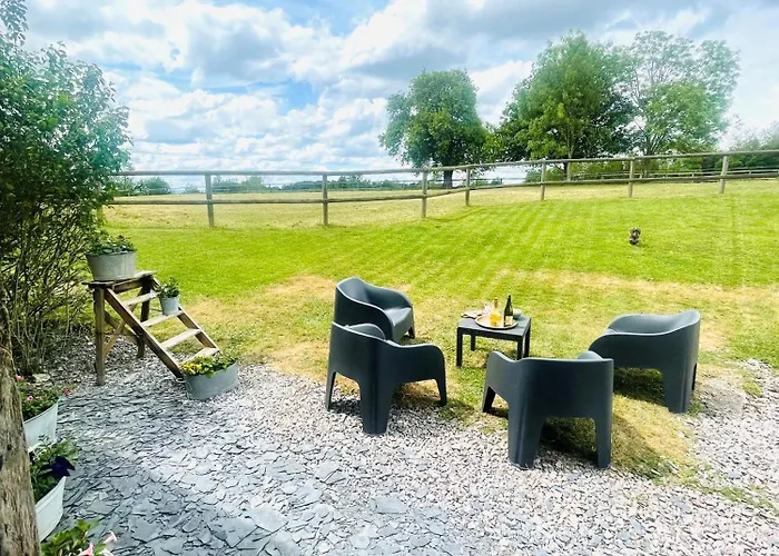 Les Crins De Nature - Elegant - Calme - Equestre Le Mesnil-Simon (Calvados)