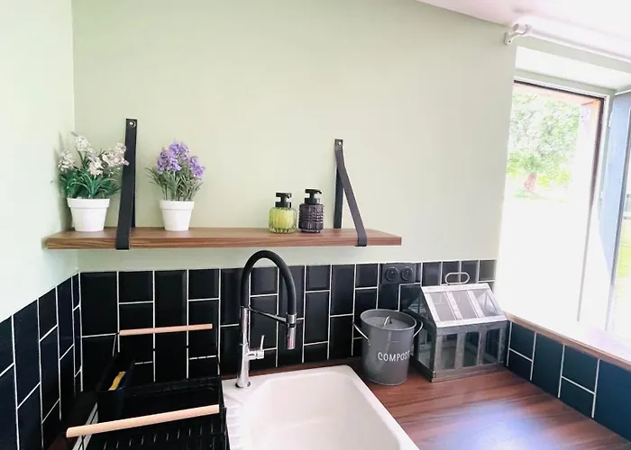 Les Crins De Nature - Elegant - Calme - Equestre * Le Mesnil-Simon (Calvados)